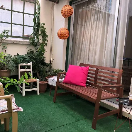 Apartmán Theonos 10 *